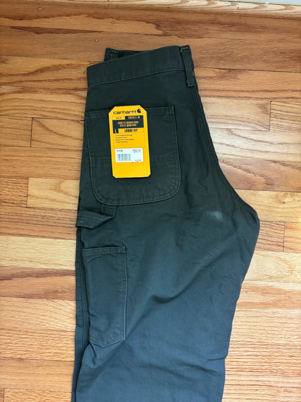Carhartt Men's Cargo Pants in Olive Green